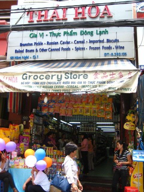 Cửa hàng Thái Hoà
