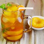 cach-lam-detox-tea-tra-dao-01hoa-ra-nuoc-detox-dang-gay-bao-mang-lam-cuc-de-the-nay-thoi