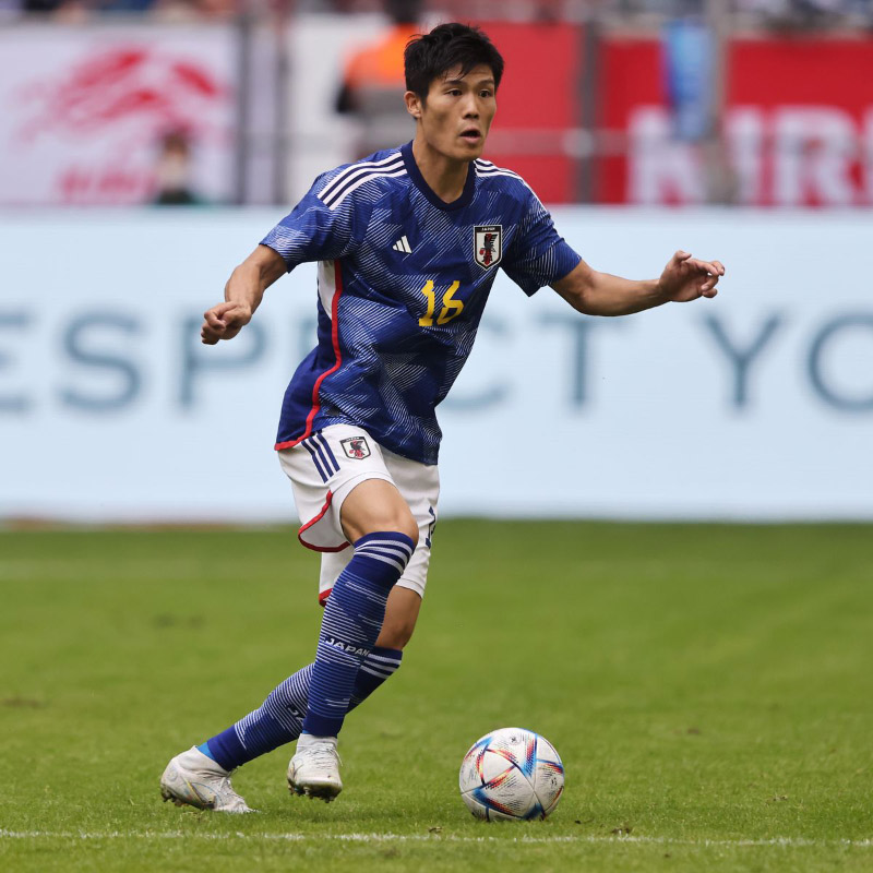 Tiểu sử Tomiyasu Takehiro - Niềm tự hào bóng đá mới của Nhật Bản
